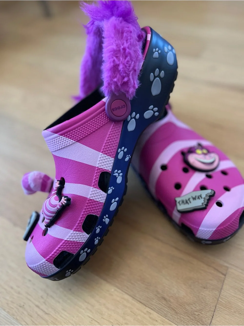 Pink Cheshire Cat Fuzzy-Lined Clogs